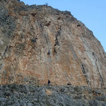 Climb2red