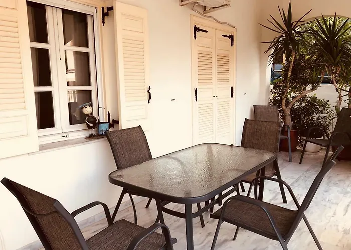 Climb2red 公寓 利昂尼迪翁